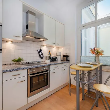 Apartment Sandrose 03 *